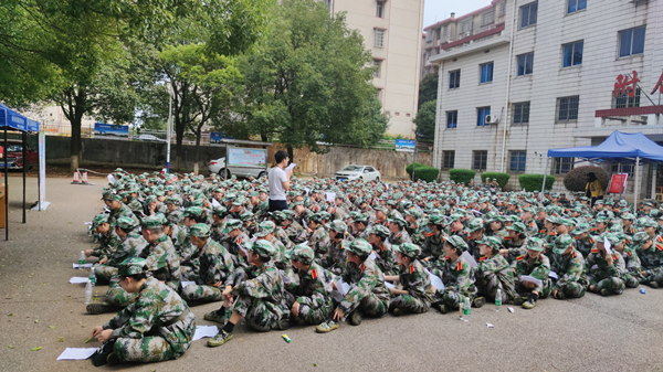 12f56dc4979a41a0b1db37273131b2a2.png 图片1.png