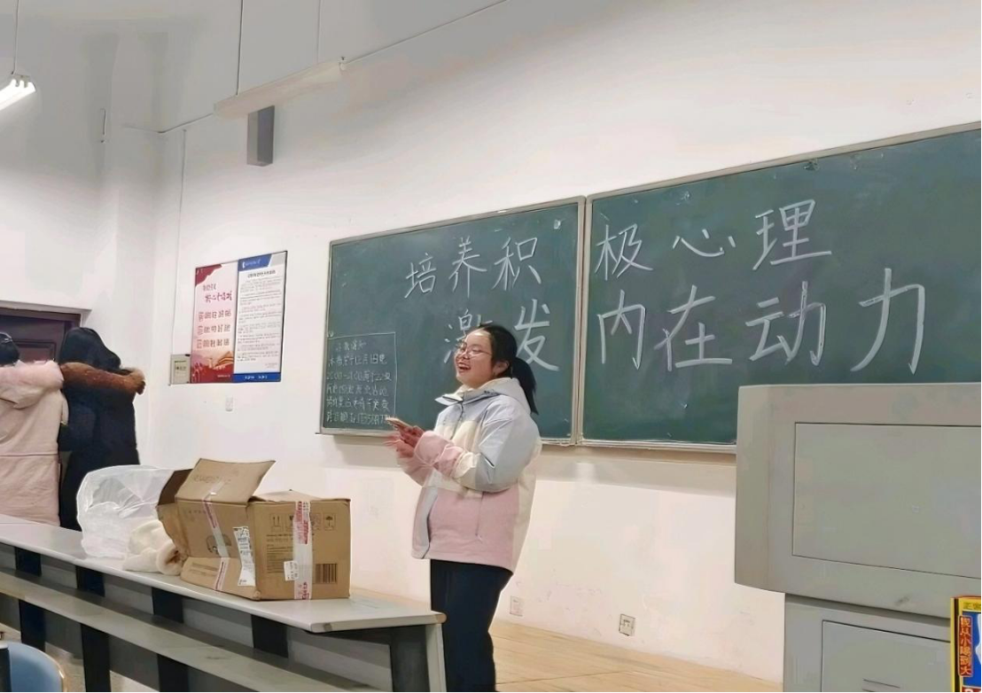 0caeb80dc40949fb8af2a40ddf62bd8e.png 0caeb80dc40949fb8af2a40ddf62bd8e.png