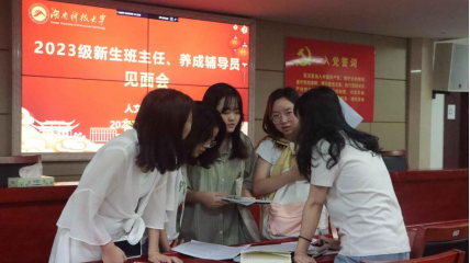 4b1c3c22bb8f4915984456c0e54eaedd.png 4b1c3c22bb8f4915984456c0e54eaedd.png