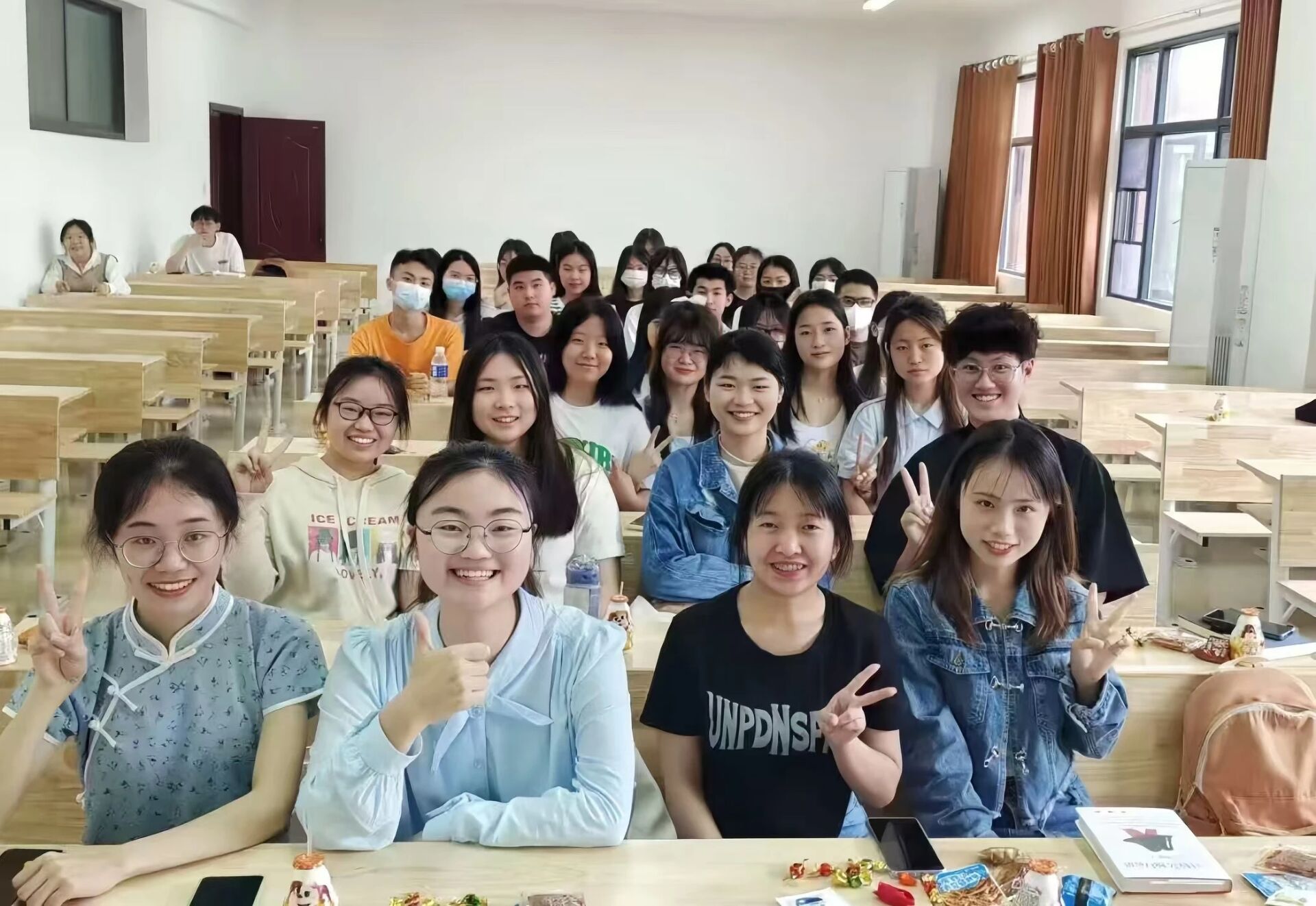 be7a0f61b5e2478db88a0d7669db2994.jpg be7a0f61b5e2478db88a0d7669db2994.jpg