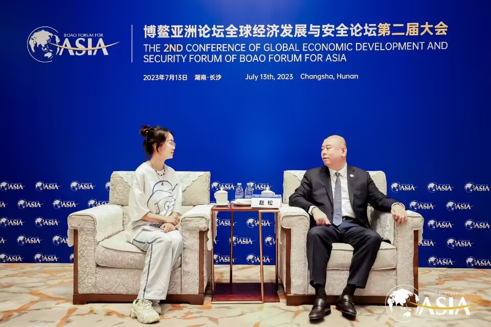 ed11d49add3a47a285c71f4f243b2002.jpg ed11d49add3a47a285c71f4f243b2002.jpg