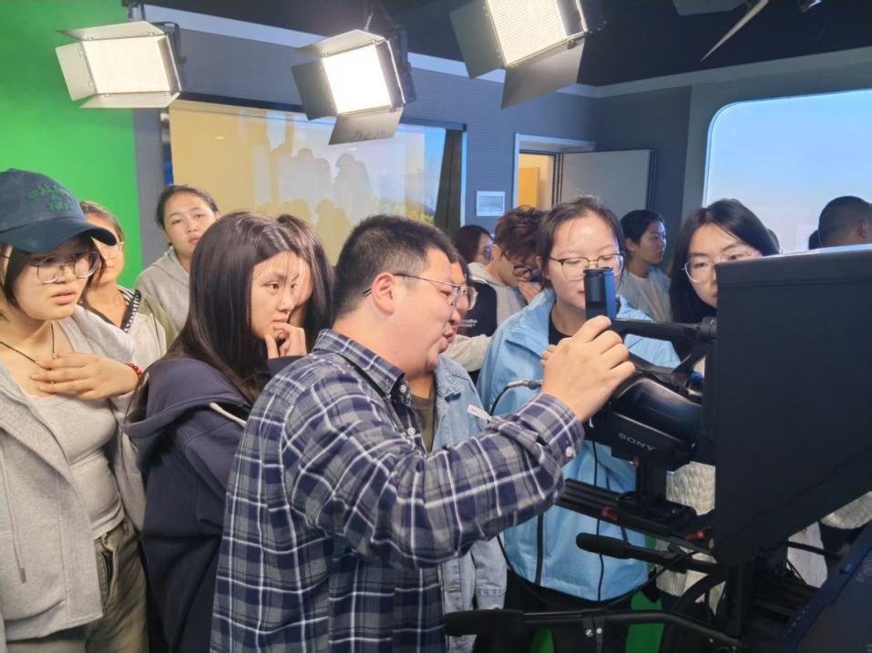 54f152f3cbce4d3b9ac093c54114412b.png 54f152f3cbce4d3b9ac093c54114412b.png